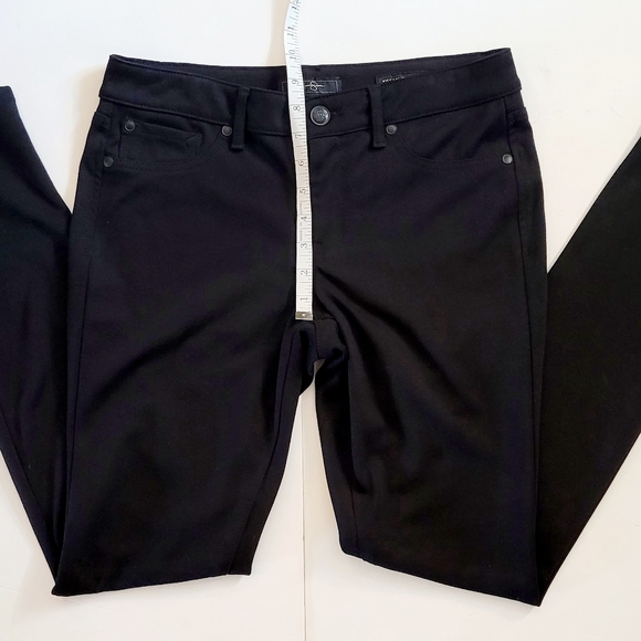 JessicaSimpson KissMe Jegging - Picture 3 of 10